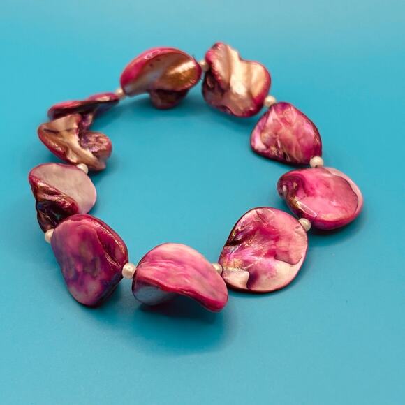 Pink Shell Beaded Bracelet - Picture 2 of 3